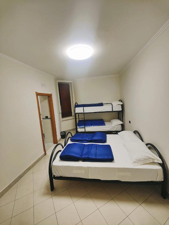 Auberge de jeunesse Backpacker Naples
